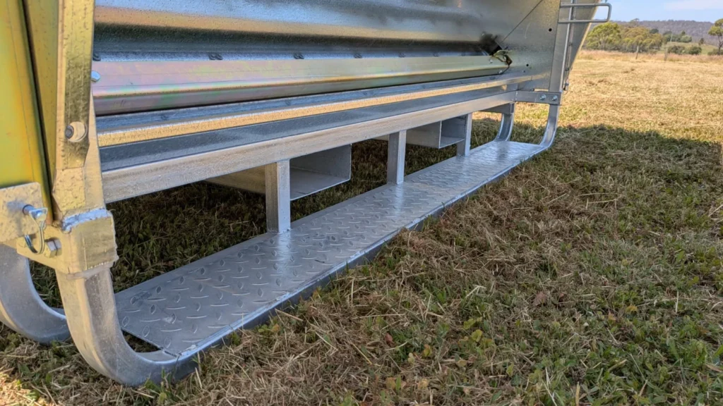 Grain Feeder 10