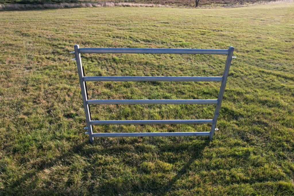 Willowdale Five Rail Cattle Panel - Front